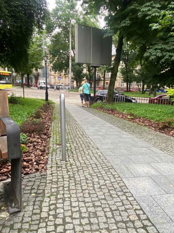شقة Вірменська 14 Центр З Балконом Не Далеко Від Ж Д Вокзалу Звітні Документи إلفيف المظهر الخارجي الصورة